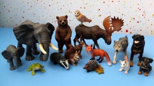 Animal figurines